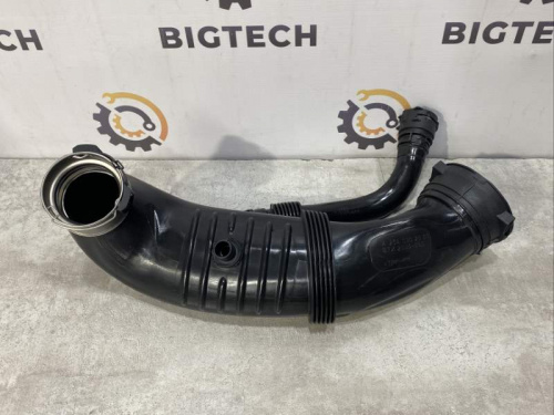 Патрубок воздушного фильтра Mercedes Benz C-Class W205 A2640902500 фото 5