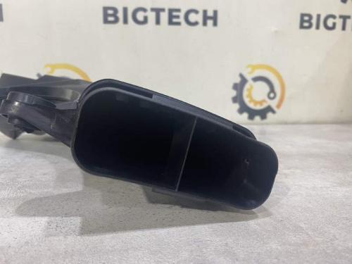 Патрубок воздушного фильтра левый Mercedes Benz A2760902537 фото 5