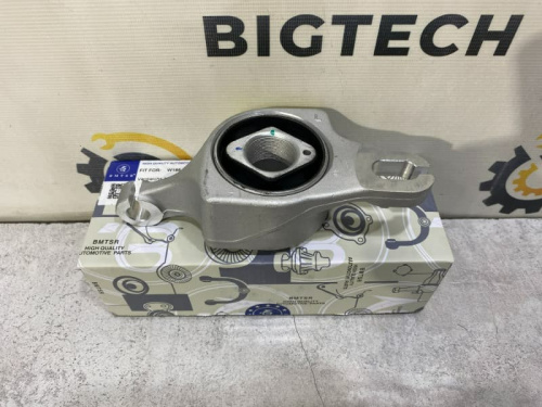 Сайлентблок переднего левого рычага BMTSR Mercedes Benz A1663300143 фото 4