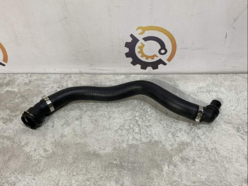 Патрубок ОЖ Mercedes Benz S211 W211 C219 A2118300496