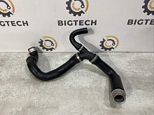 Патрубок ОЖ Mercedes Benz C203 S203 W203 A2035015582