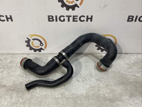 Патрубок ОЖ Mercedes Benz S211 W211 C219 A2115014682