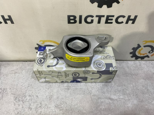 Сайлентблок переднего правого рычага BMTSR Mercedes Benz A1663300243 фото 2