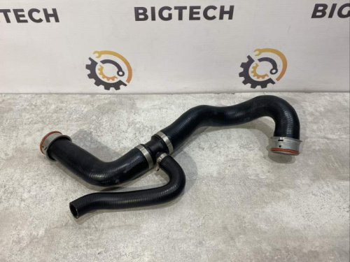 Патрубок ОЖ Mercedes Benz S211 W211 C219 A2115018182